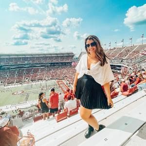 Meet your Posher, Céline